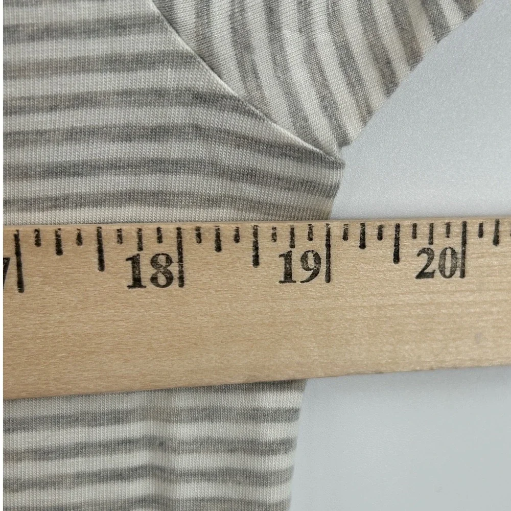 J.Crew Re-Imagined Striped Lyocell Viscose Pajama Top Grey White Long Sleeve‎ XS